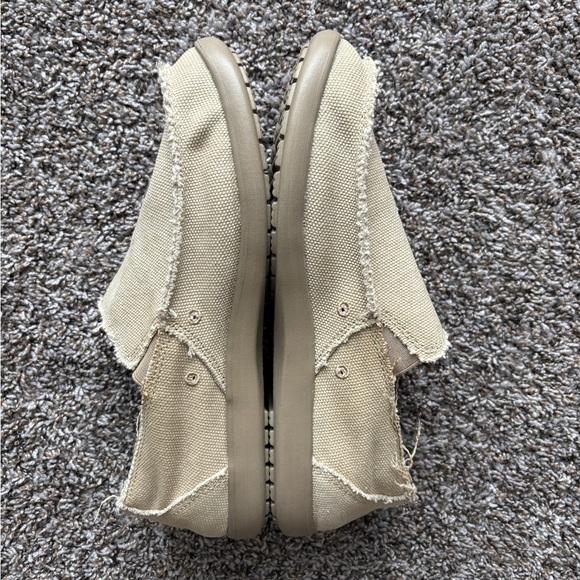 Size 10- Crocs Santa Cruz Croslite Men's Slip On Khaki - Picture 2 of 4